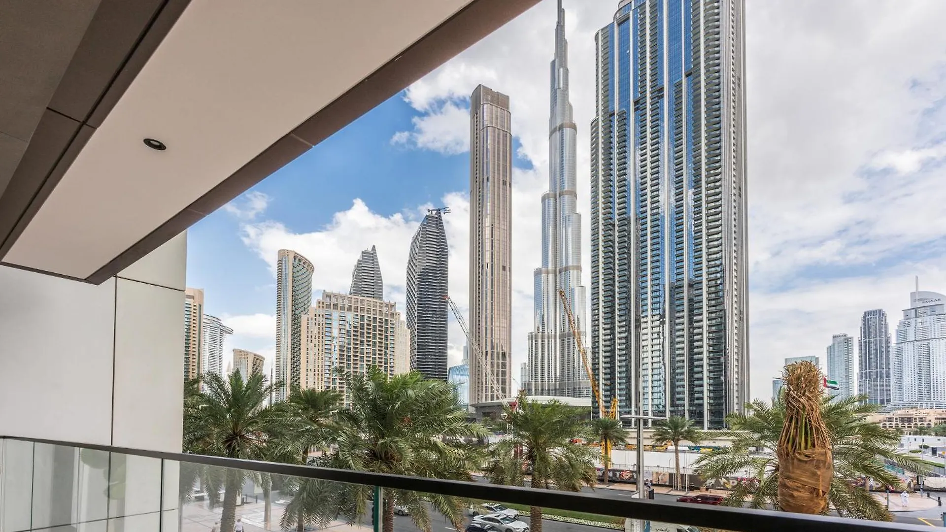 Stayis L 2Br Iconic Burj Khalifa View Dubai Apartment